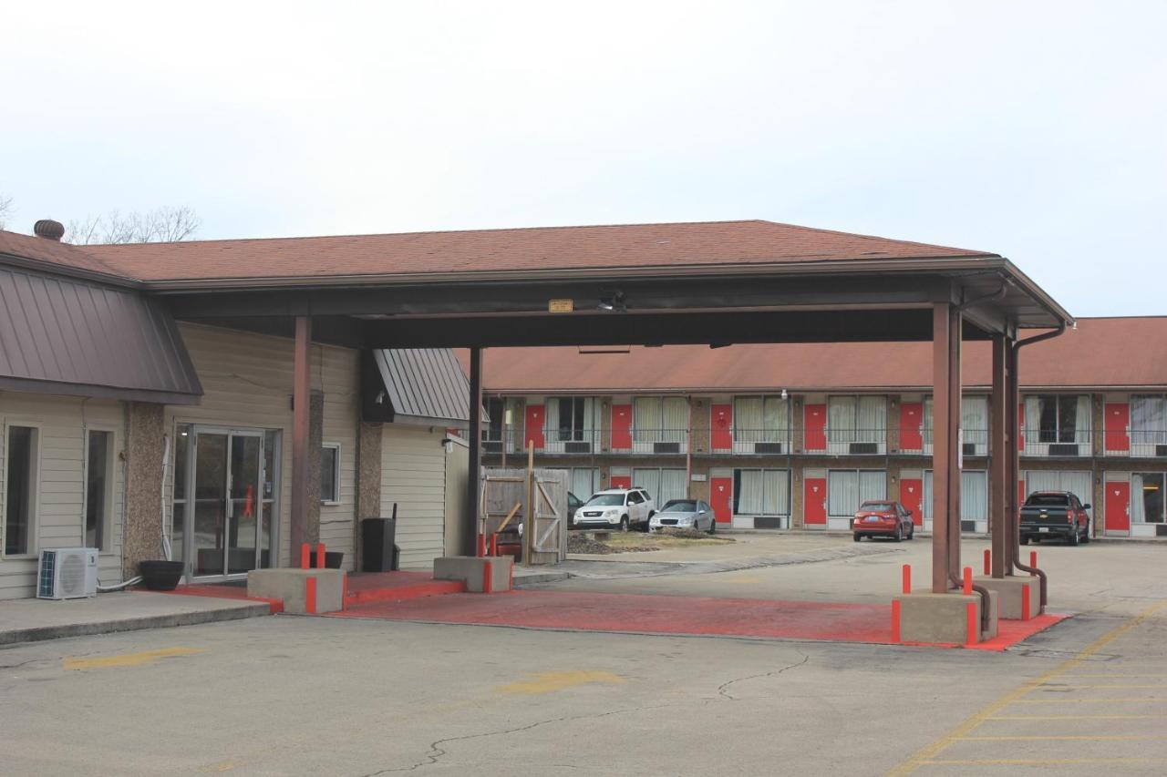 Red Carpet Inn - Louisville Zewnętrze zdjęcie