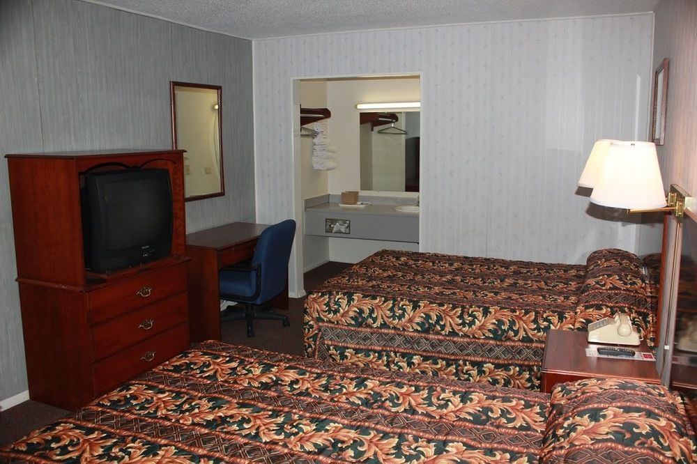 Red Carpet Inn - Louisville Zewnętrze zdjęcie