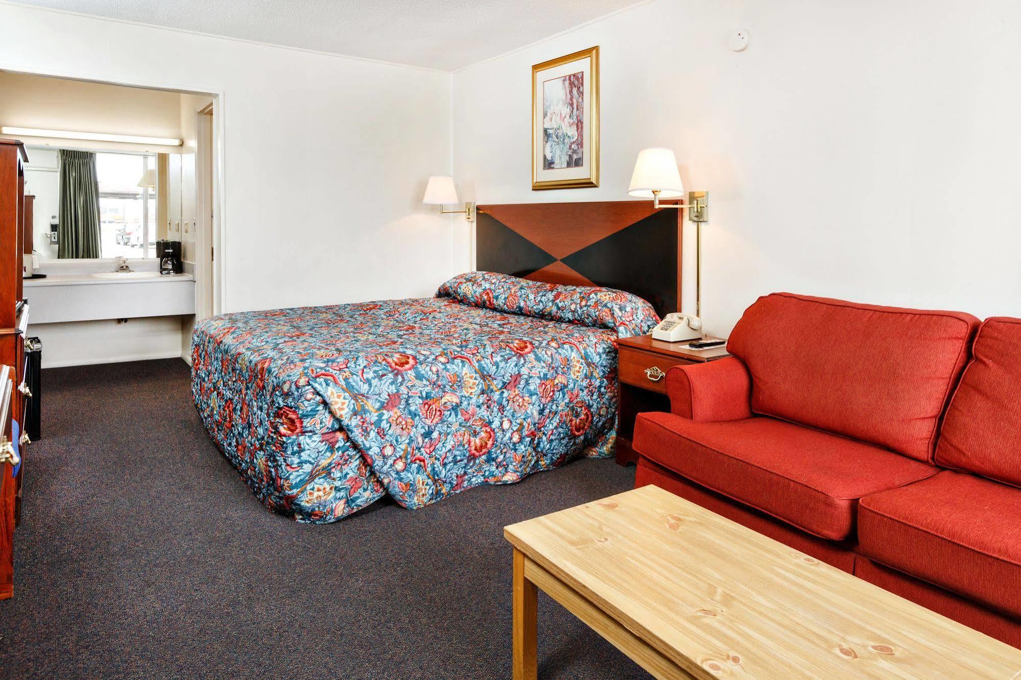Red Carpet Inn - Louisville Zewnętrze zdjęcie
